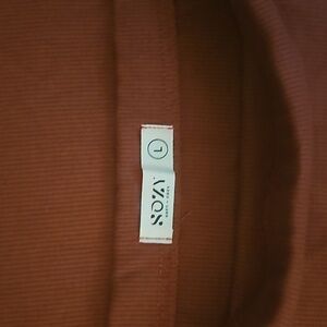 Crop top and skirt set. SOZY. Womens L